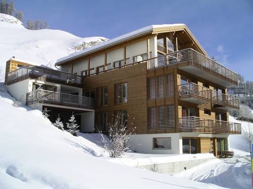 Фото 
Sorell Hotel Ador
