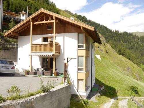 Фото 
Bed & Kitchen am Tavelweg
