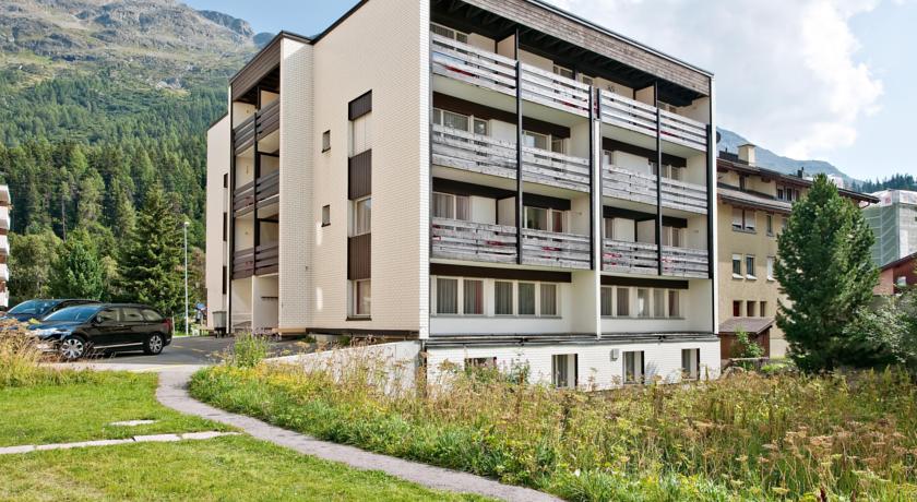 Фото 
Montreux Youth Hostel
