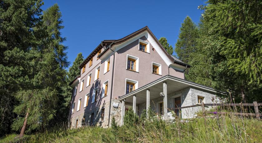 Фото 
Swisshotel Zug
