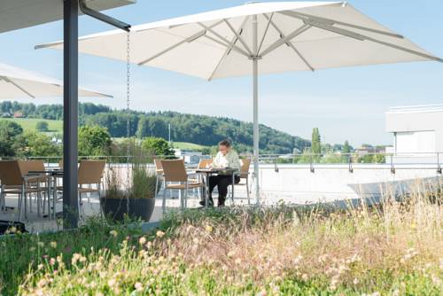 Фото 
Zathur Bye Carpe Diem
