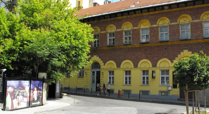 Фото 
Csokító nyaraló
