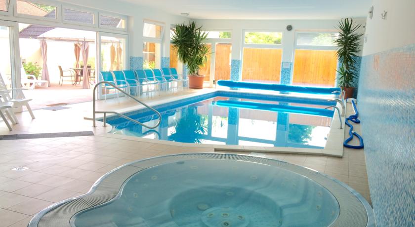 Фото 
Riviéra Apartmanház
