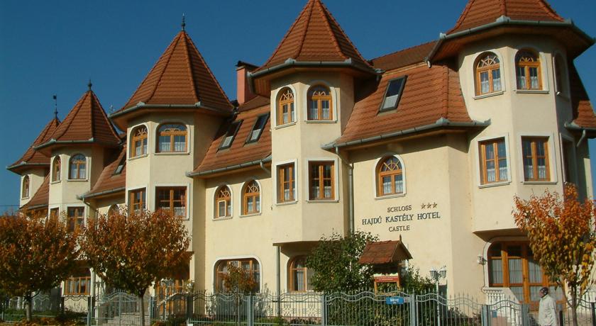 Фото 
Lovas Vendégház
