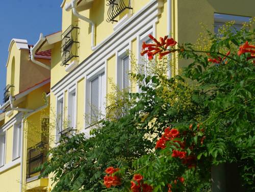 Фото 
Major Lux Apartman
