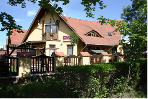 
Fonix Club Hotel & Wellness
