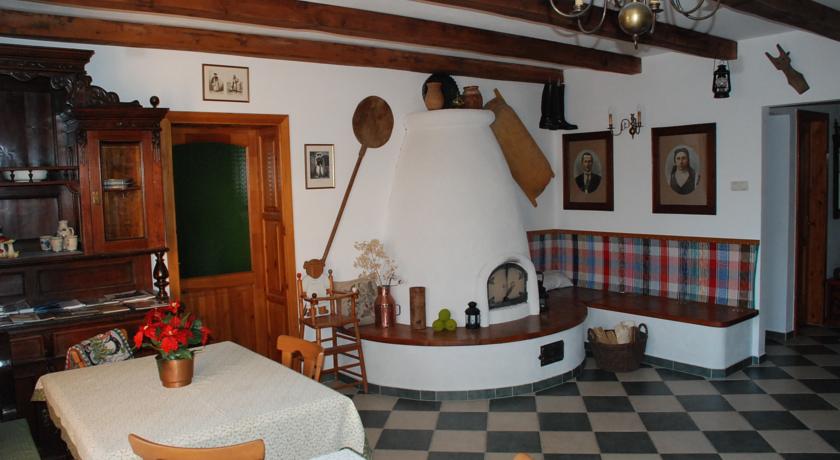 Фото 
Luca Apartments
