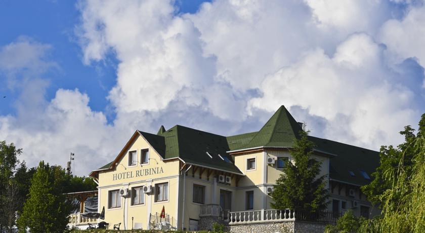 Фото 
Hegyalja Apartman
