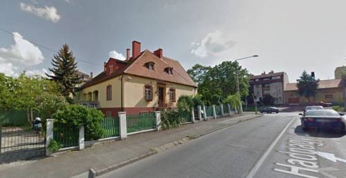 Фото 
Marika Apartmanház
