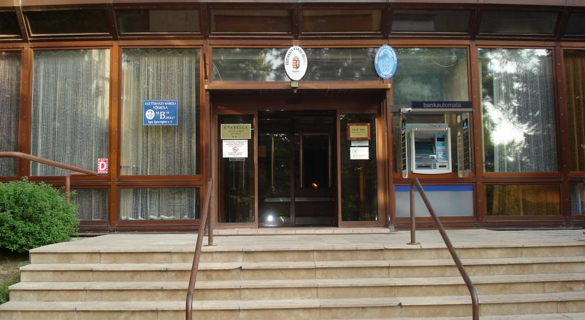 Фото 
Orwa apartmanok - Cédrus köz
