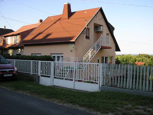 Фото 
Györgyi Haus
