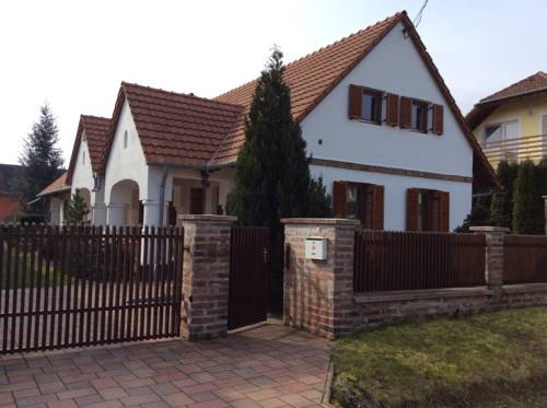 Фото 
Forrás-G Vendégház
