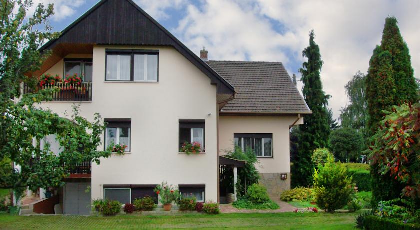 Фото 
Golf in Hungary Apartment
