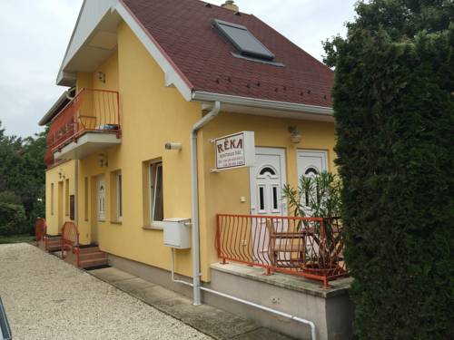 Фото 
Füredi Apartman
