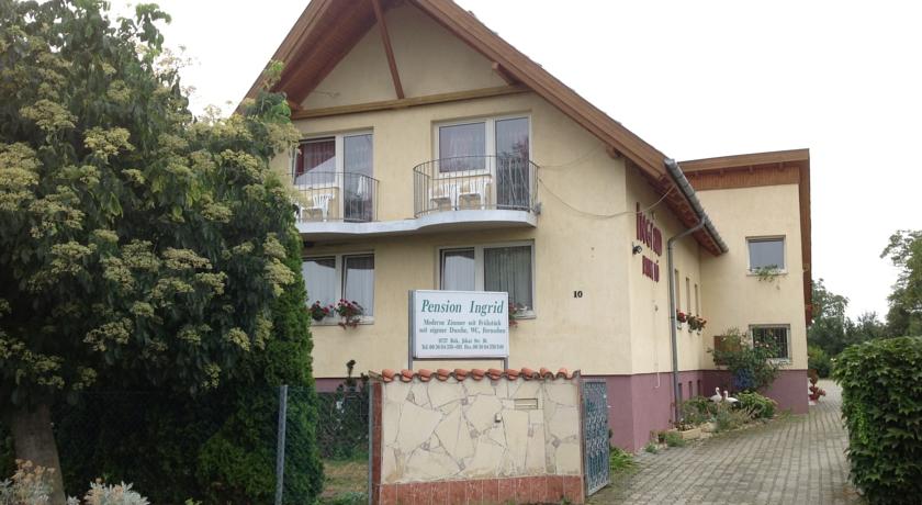 Фото 
Fürjes Villa
