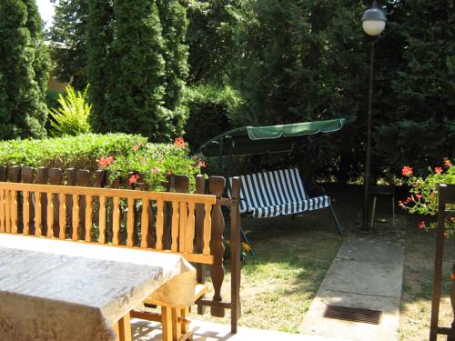 Фото 
AAA-Apartment 2
