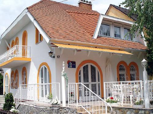 Фото 
Fecskefészek vendégház
