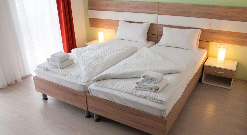 Фото 
A-Part-Man Szeged
