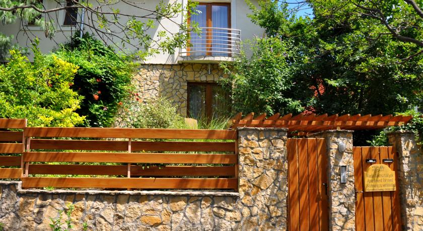 Фото 
Anikó Apartman Szeged
