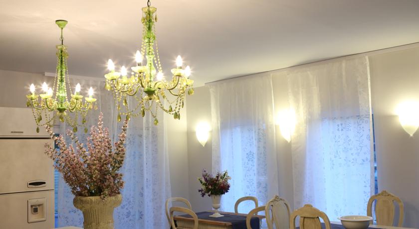 Фото 
Mátyás Panzió
