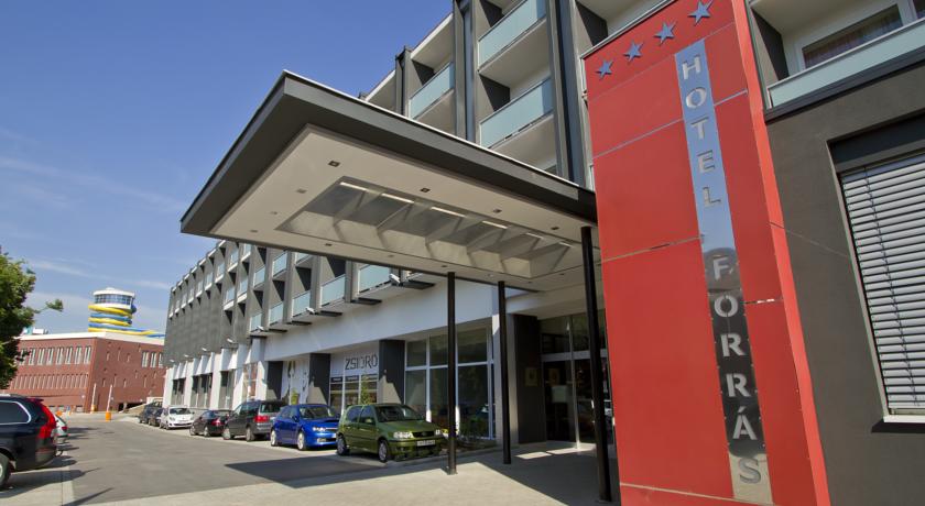 Фото 
Panoráma Apartmanház
