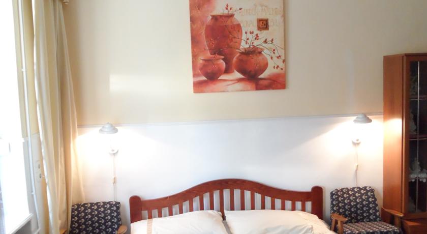 Фото 
Marika Vendégház
