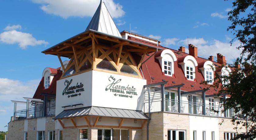 Фото 
M47 Vendégház
