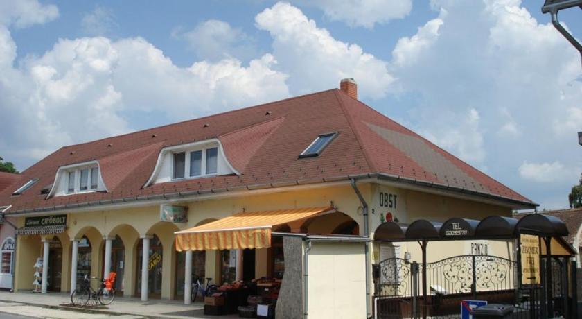 
City Komfort Apartman
