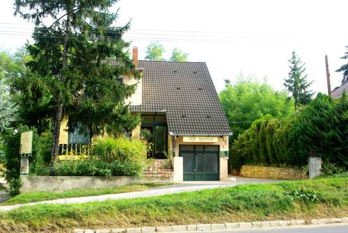 Фото 
Erhardt Panzió
