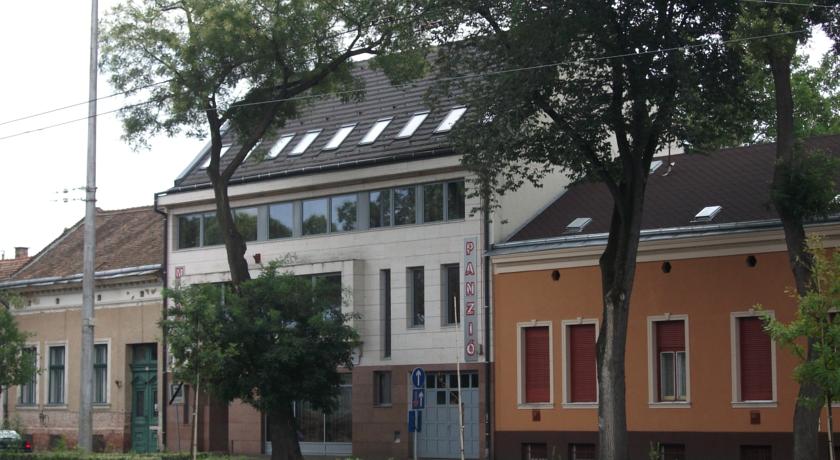 Фото 
Kohári Pincészet Üdülőház
