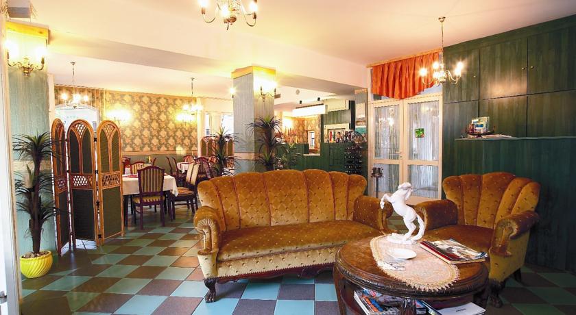 Фото 
Guest House Rózsakert
