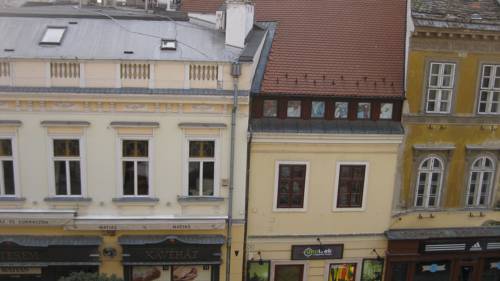 Фото 
Hungária Panzió
