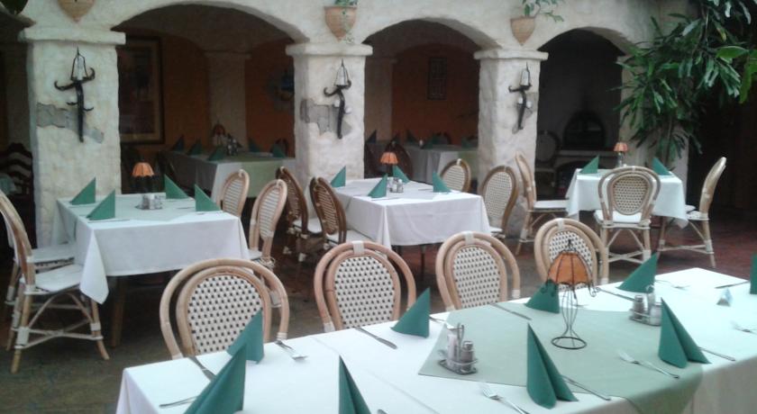 Фото 
Svajci Lak Pension
