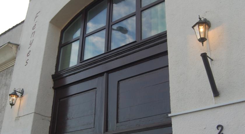 Фото 
Hotel Tara
