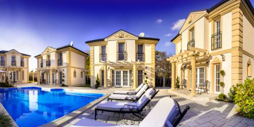 Фото 
Corvina Hotel-Restaurant
