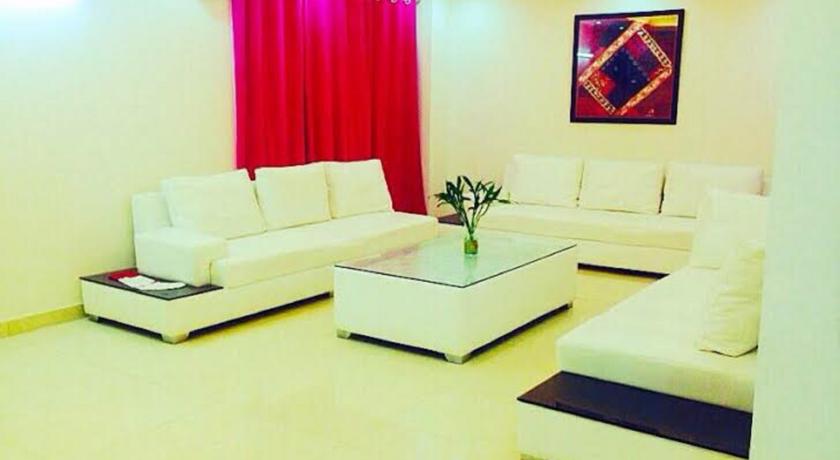 Фото 
Taj West End
