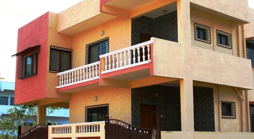 Фото 
The Lalit Jaipur
