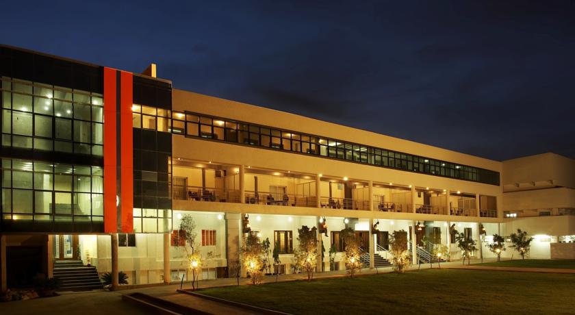 Фото 
ITC Rajputana A Luxury Collection Hotel
