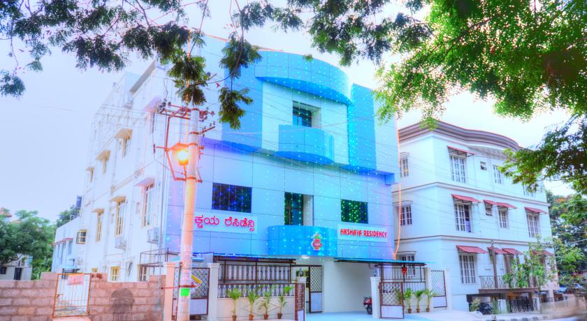 Фото 
Hotel Arya Niwas
