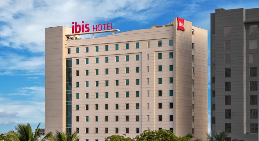 Фото 
Hotel Maruthi Residency
