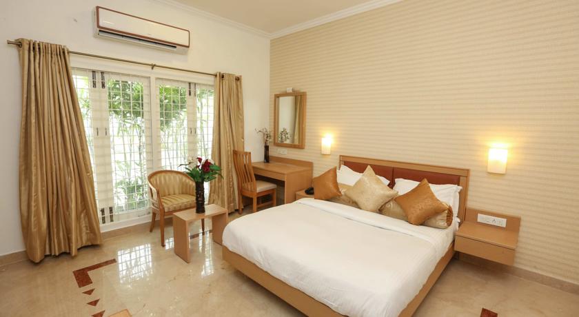 Фото 
The Mount City
