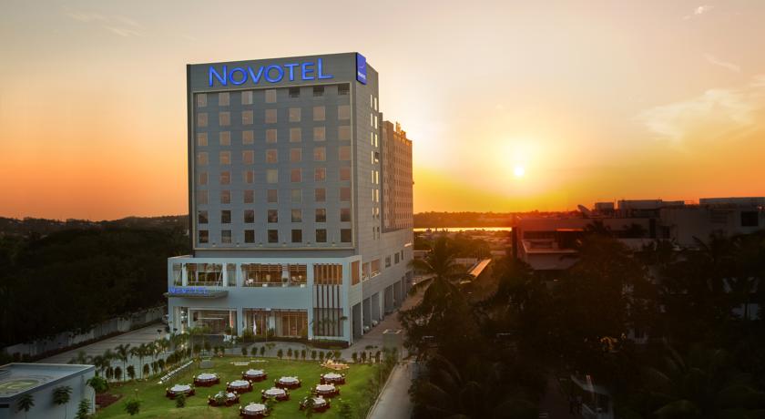 Фото 
Raaj Residency
