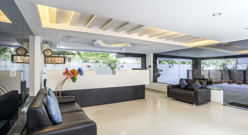 Фото 
Hotel Greens
