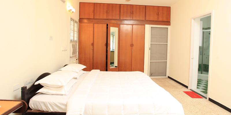 Фото 
The Regale by Tunga
