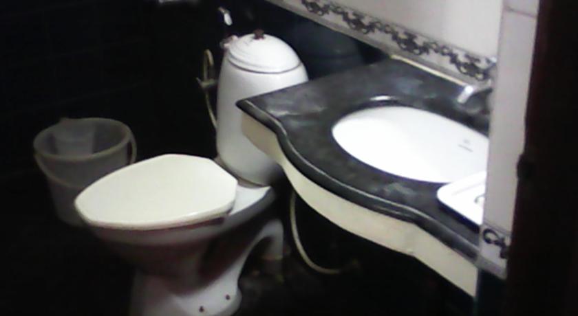 Фото 
Fariyas Hotel Mumbai
