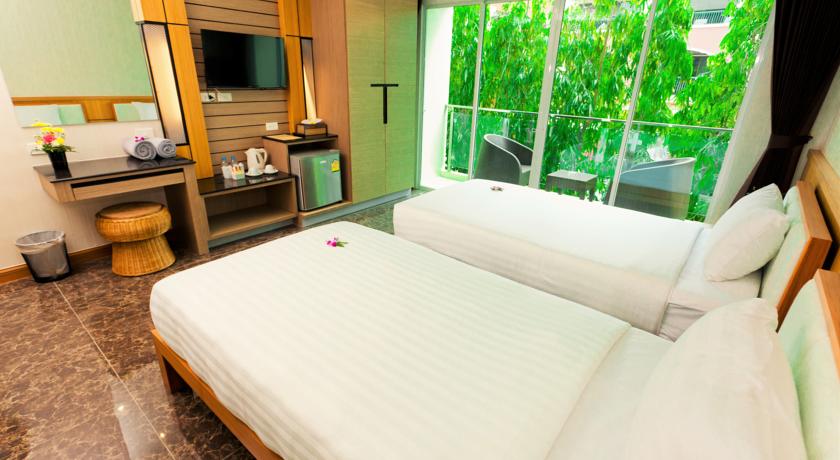 Фото 
Anda Beachside Hotel
