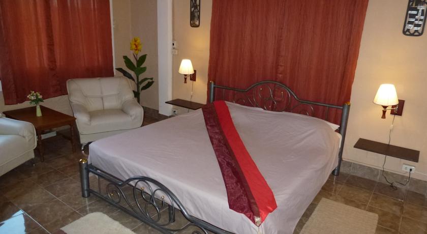 Фото 
Bellmans Restaurant & Guesthouse
