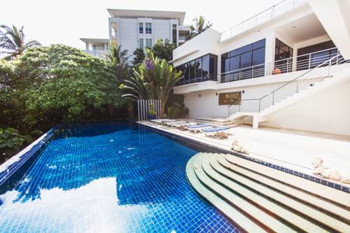 Фото 
Karon Hill The Ark by TropicLook
