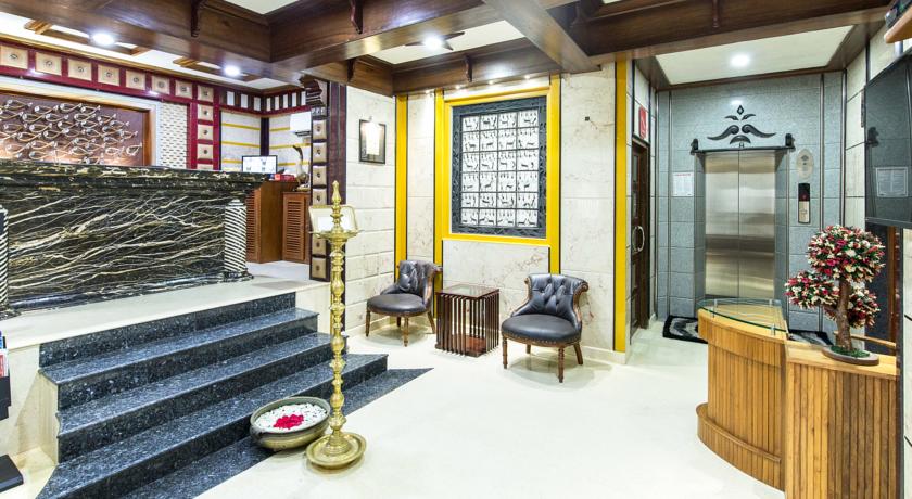 Фото 
Gokulam Park Hotel & Convention Centre
