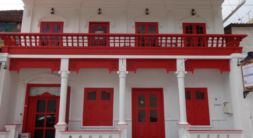 Фото 
West Wind Homez - Home Stay
